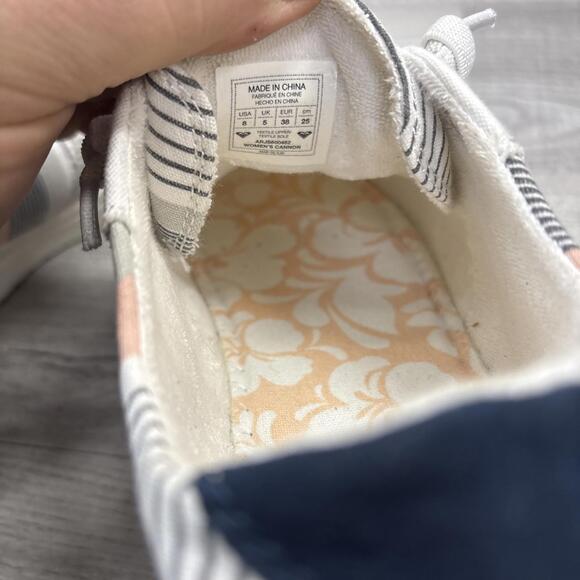 Roxy  Surf  Cannon  Women’s Nautical Stripe Sneakers, Sz 8 - Picture 7 of 15
